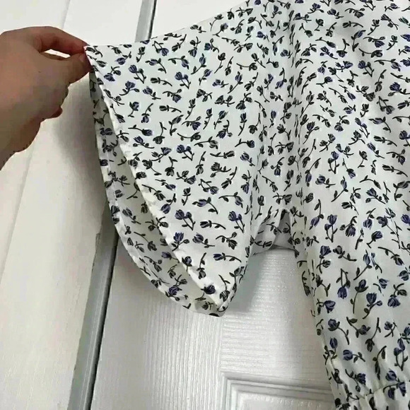 Sienna Sky Floral Blouse - Picture 5 of 8